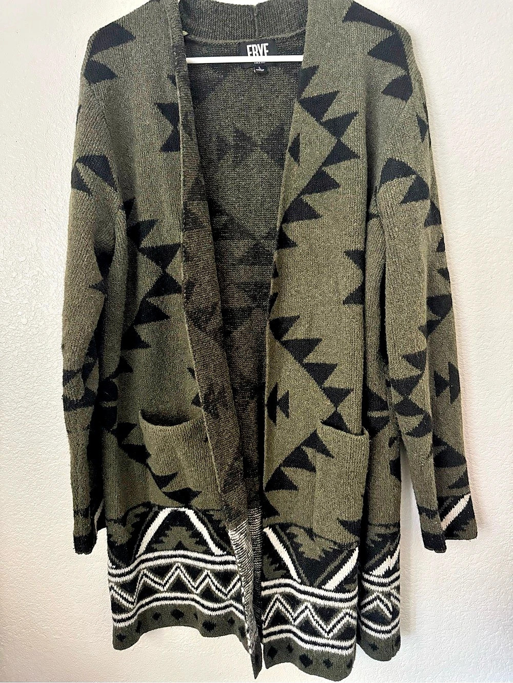 FRYE Southwestern Geometric Open Front Cardigan Green & Black Large
